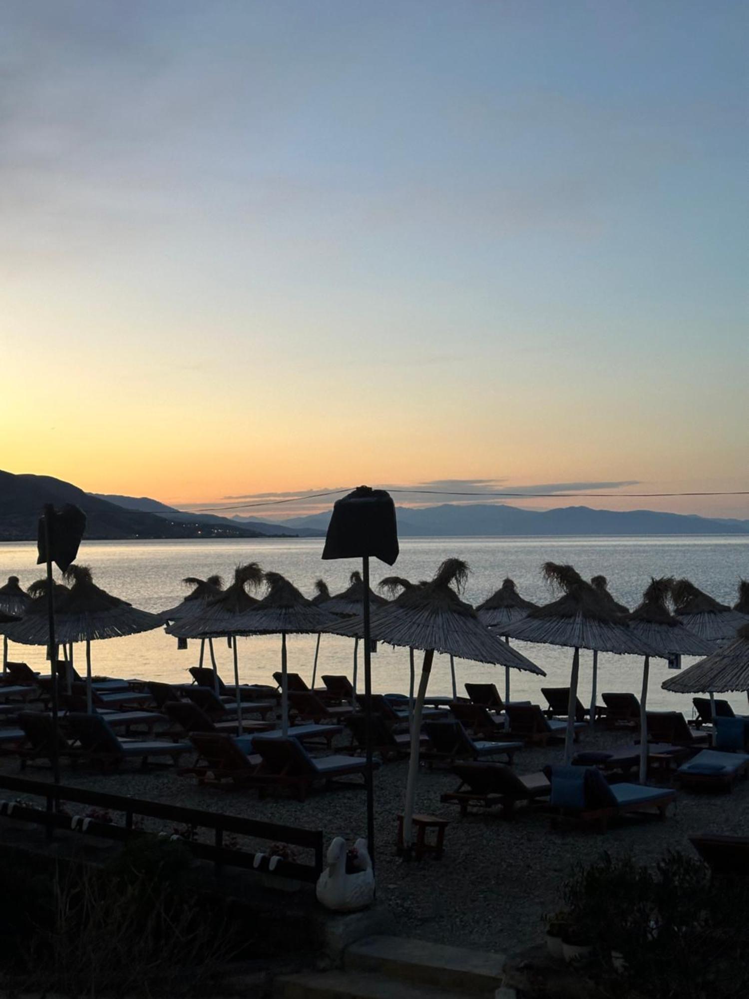Hotel Demoli 포그라데츠 외부 사진