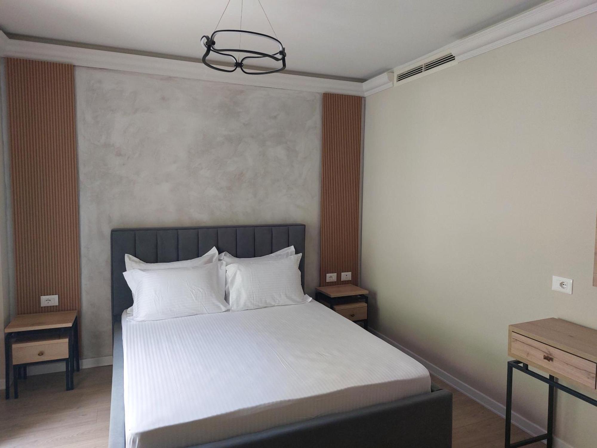 Hotel Demoli 포그라데츠 외부 사진