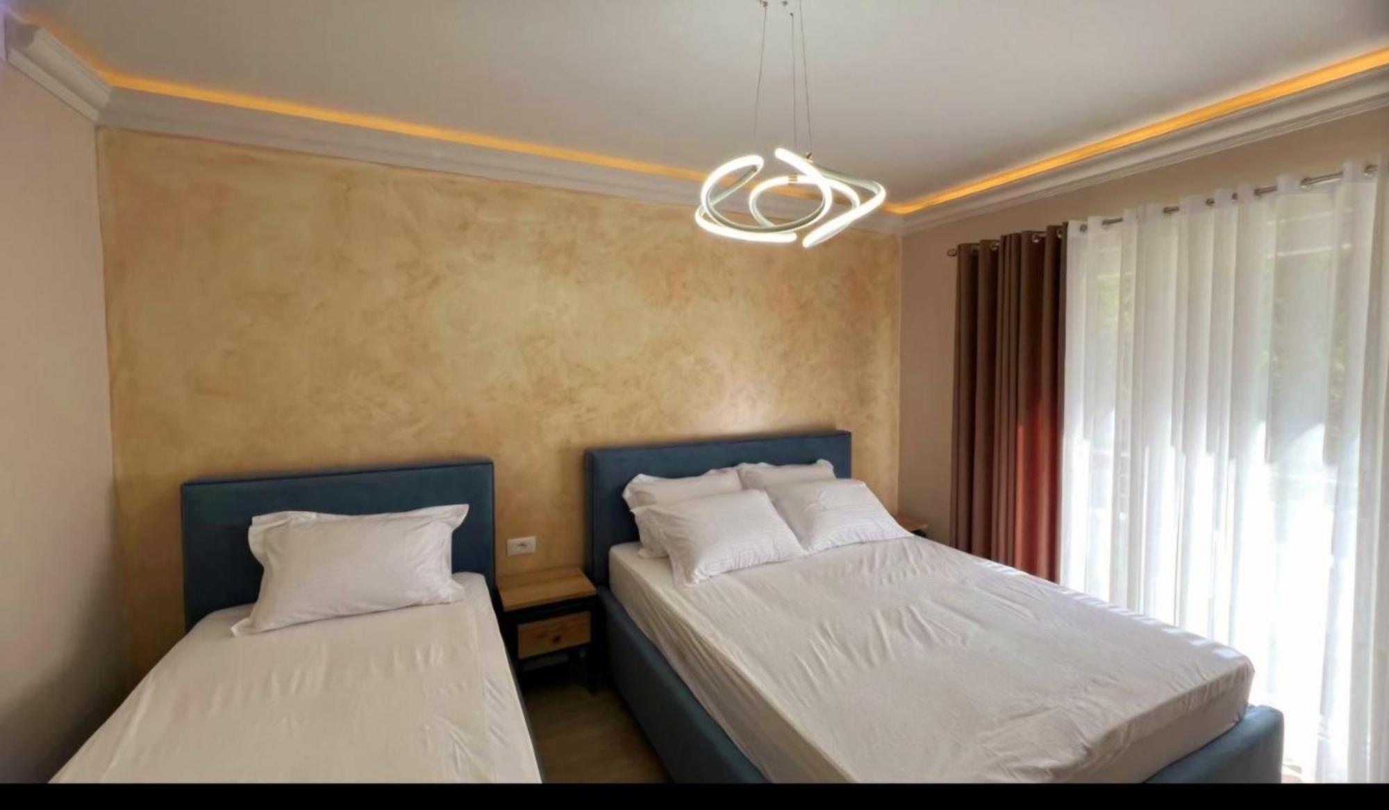 Hotel Demoli 포그라데츠 외부 사진