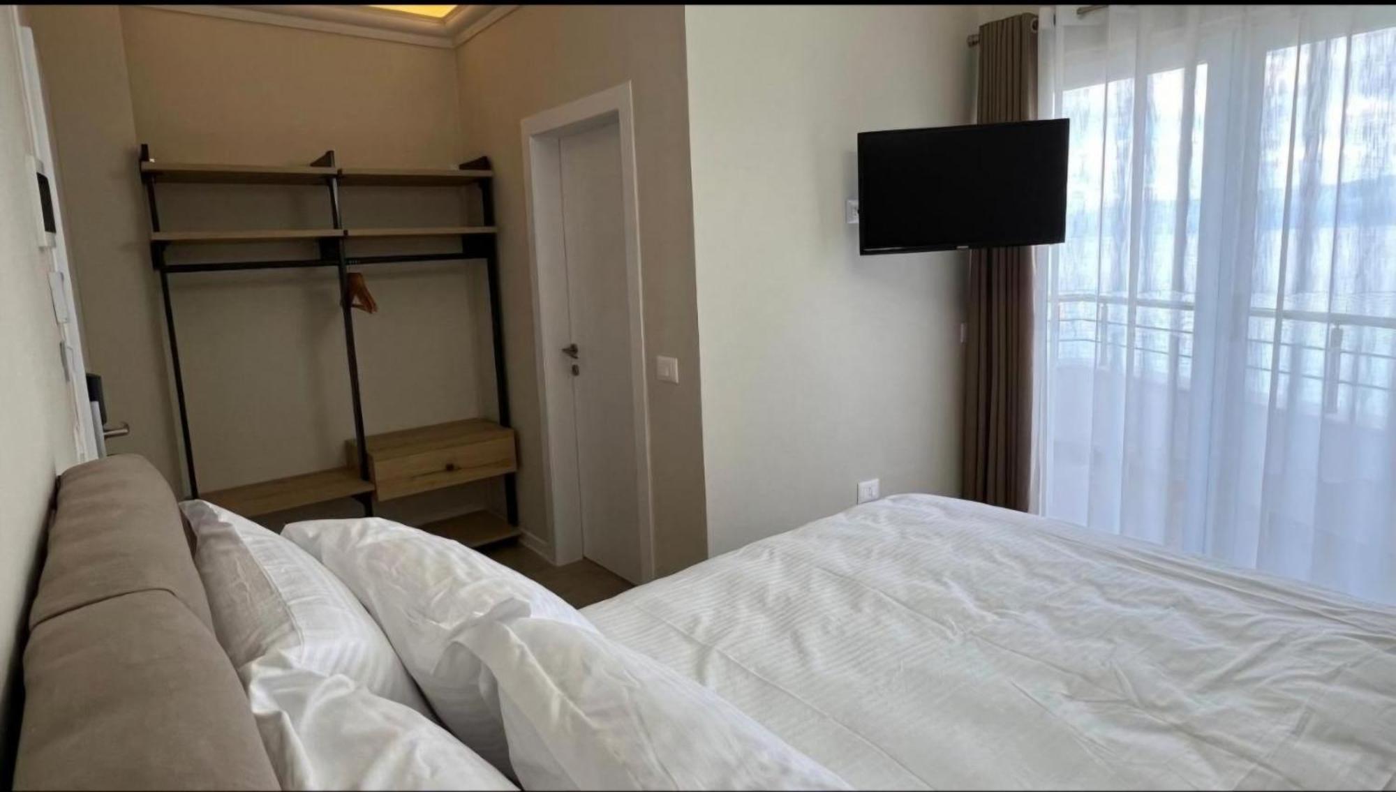 Hotel Demoli 포그라데츠 외부 사진