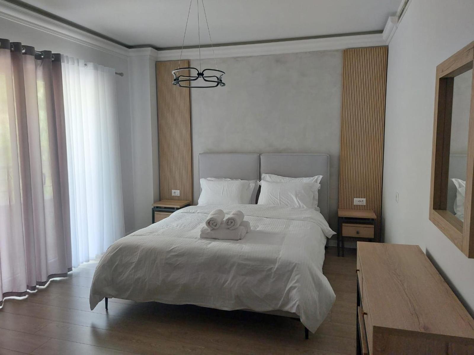 Hotel Demoli 포그라데츠 외부 사진